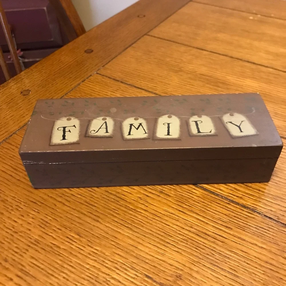 Home decor box - Picture 1 of 2
